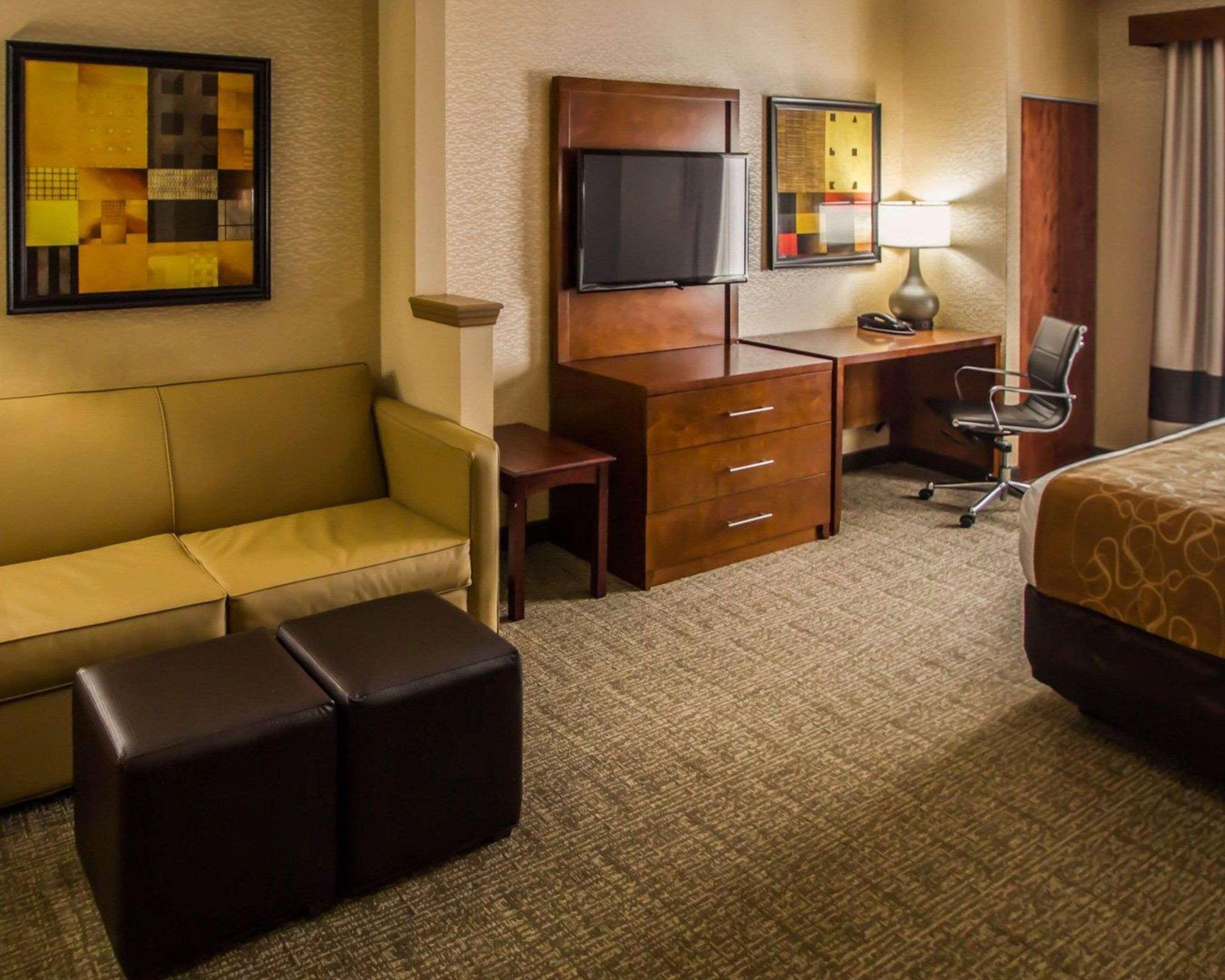Quality Suites Nyc Gateway North Bergen Exterior foto