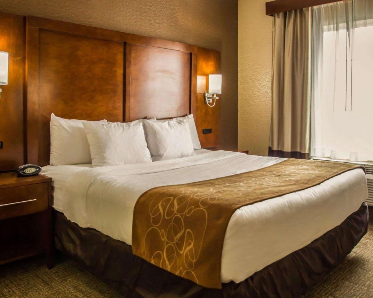 Quality Suites Nyc Gateway North Bergen Exterior foto